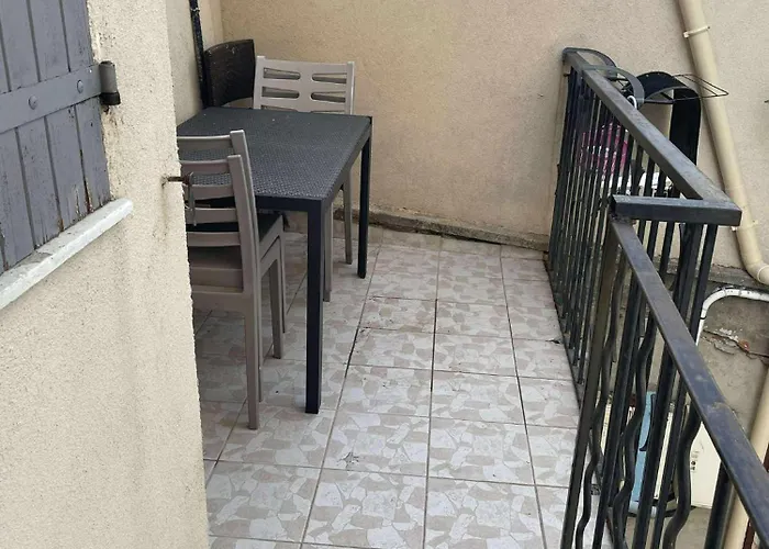 La Maison Badine, Air-conditioned Triplex * アンティーブ